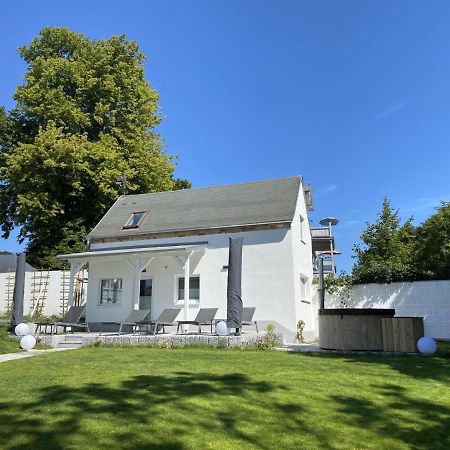 Villa Jenny - Ferienappartement 1 Mit Meerblick Sassnitz Exteriér fotografie